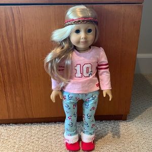 BEAUTIFUL AMERICAN DOLL